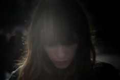 LOU DOILLON